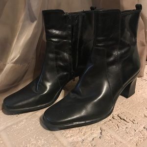 Antonio Melani Black, leather booties